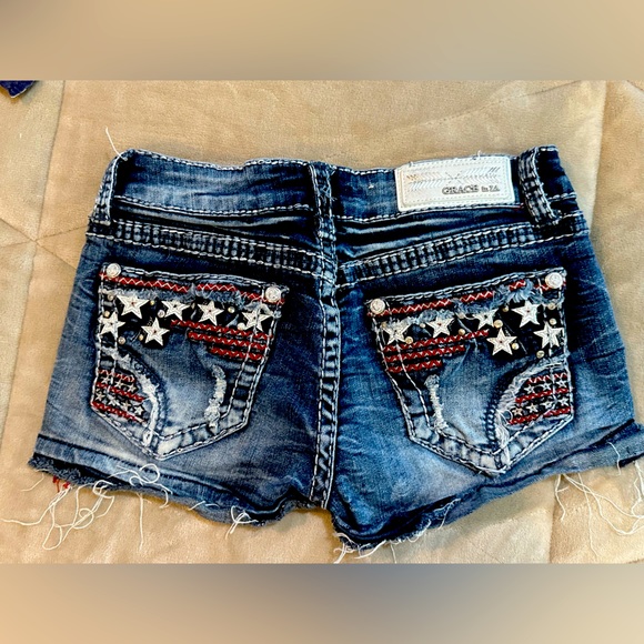 Pants - USA booty shorts